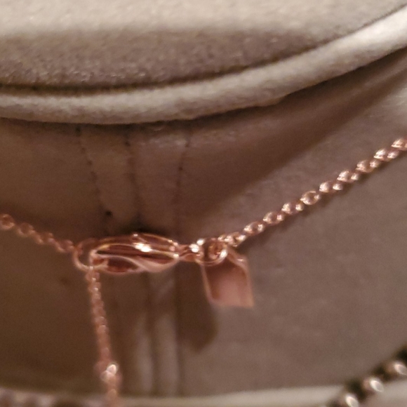 Coach gold plated gorgeous necklace with swarsowsk - Picture 3 of 6